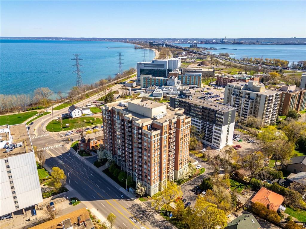 Burlington Ontario What Time Does The Burlington Mall Open Today