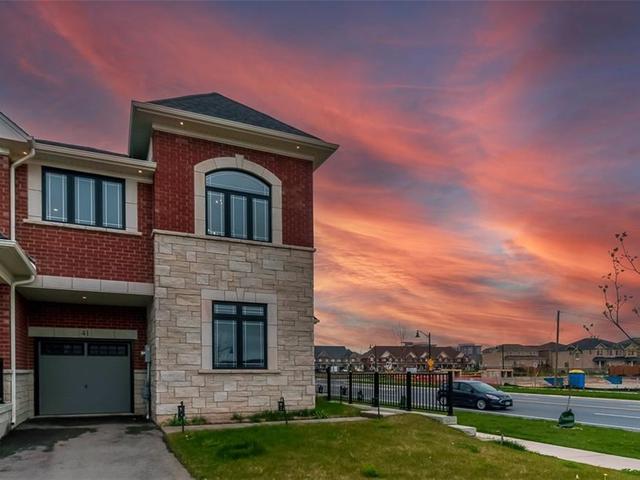 41 WESTFIELD Crescent