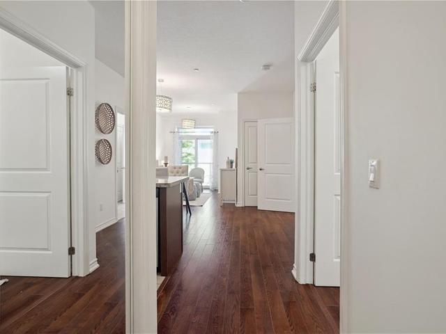 112 - 95 Wilson Street W