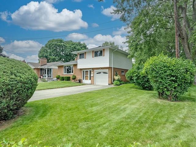 368 EAST SIDE Crescent