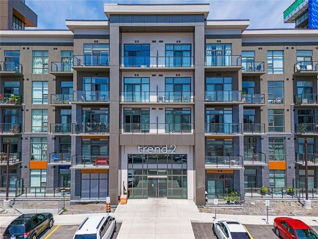 607 - 460 DUNDAS Street E