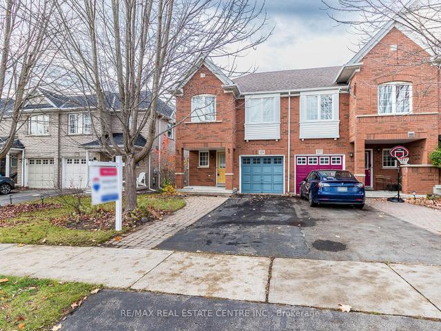 129 Hartford Cres