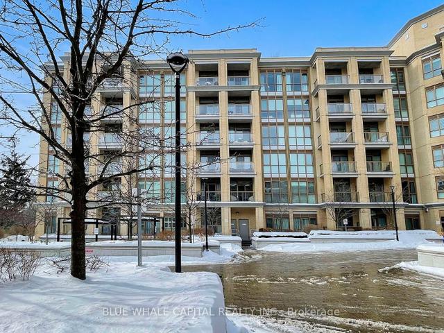 426 - 68 Main St N