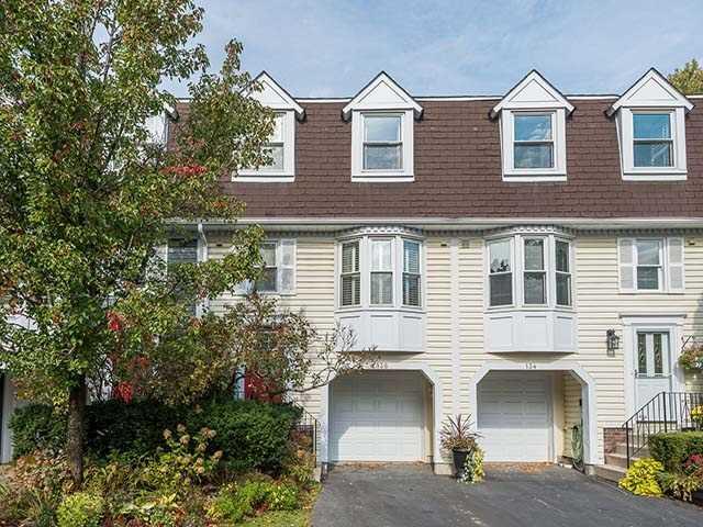 136 Confederation Way