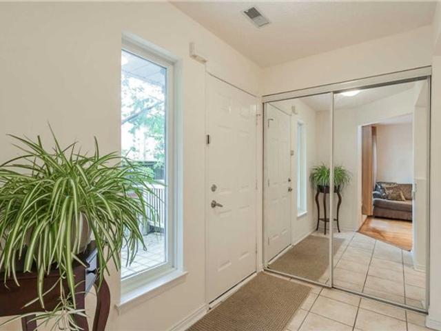 312 - 900 Steeles Ave W