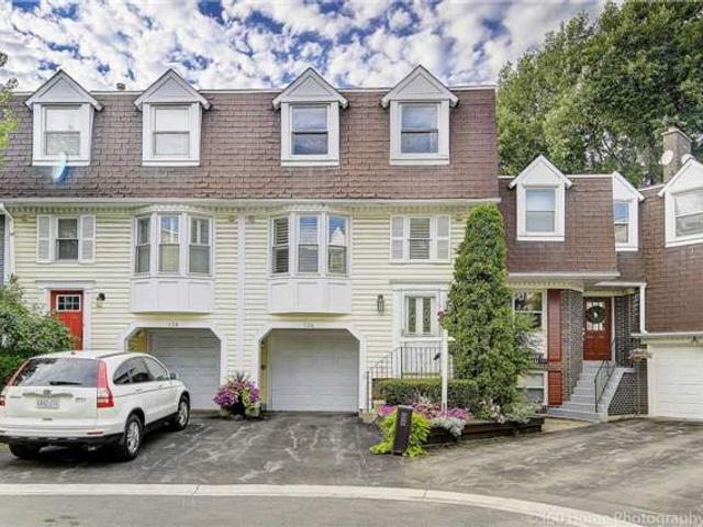 134 Confederation Way