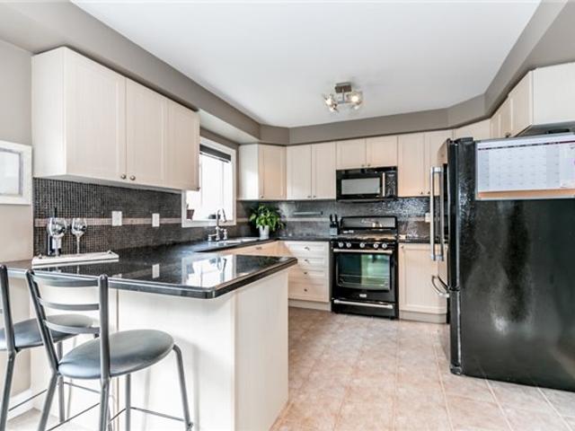 180 Matthew Boyd Cres