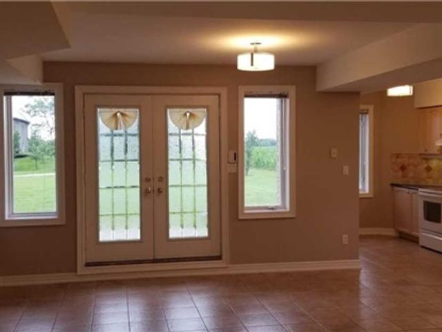 Bsmt - 10148 Warden Ave