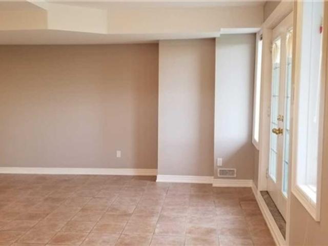 Bsmt - 10148 Warden Ave