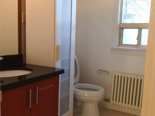 86 Highland Park Blvd