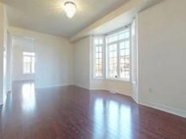 56 White Spruce Cres