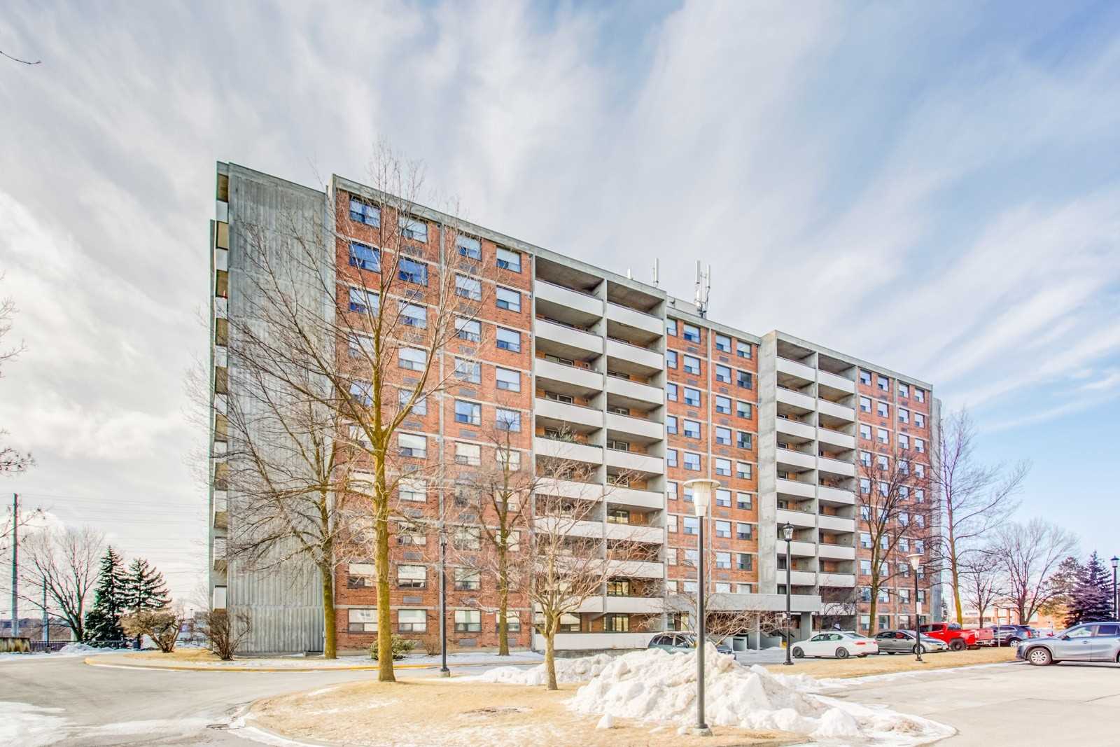 110 20 William Roe Blvd, Newmarket Terminated, N4370192 Condos.ca
