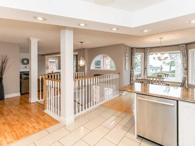 2290 Crystal Beach Rd