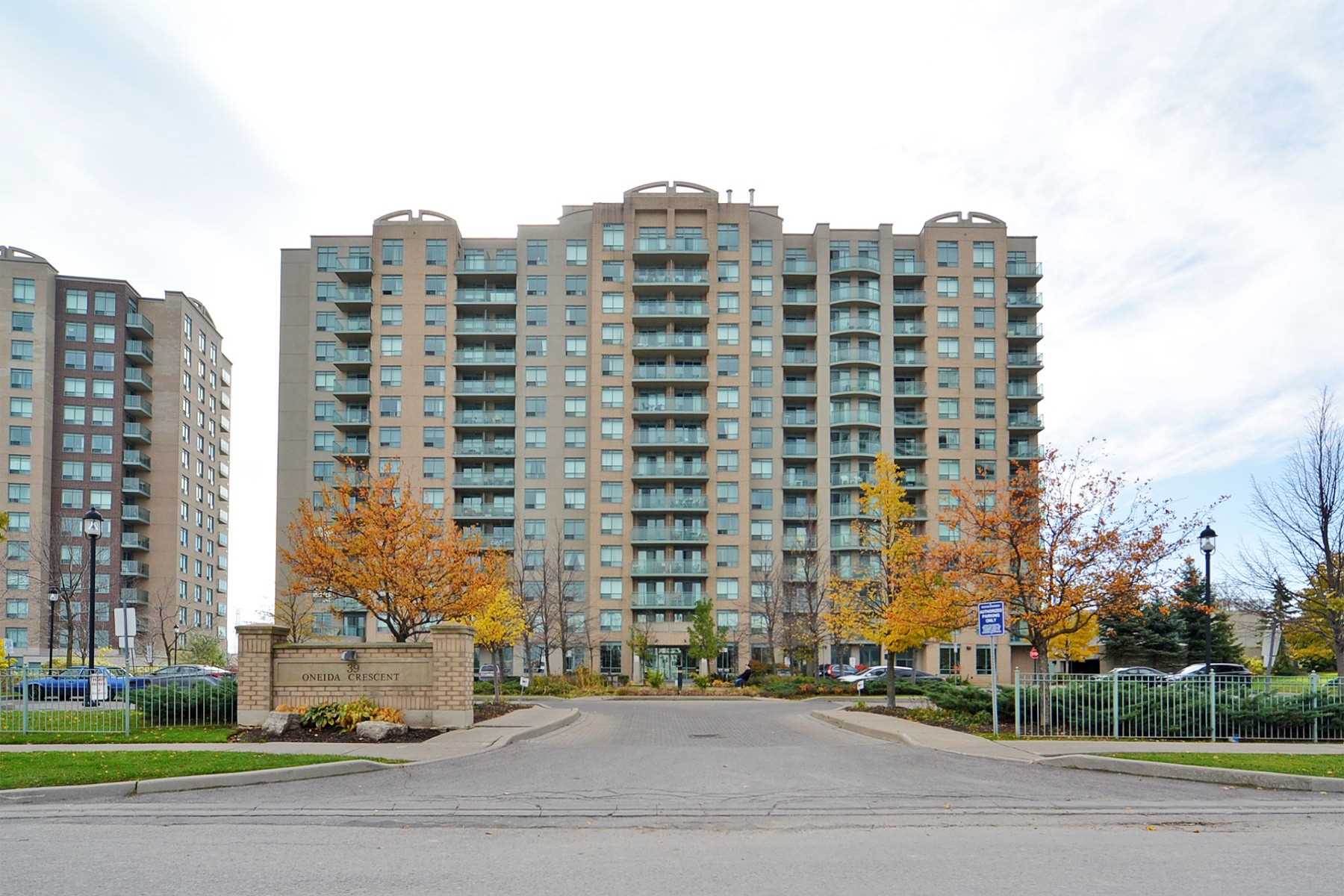 321 39 Oneida Cres, Richmond Hill Sold, N4403751 Condos.ca 321 39 Oneida Cres, Richmond Hill Sold, N4403751 Condos.ca