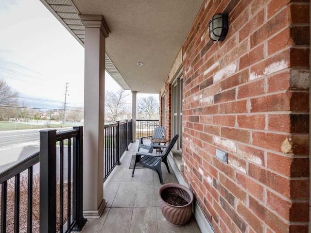 102 - 9589 Keele St