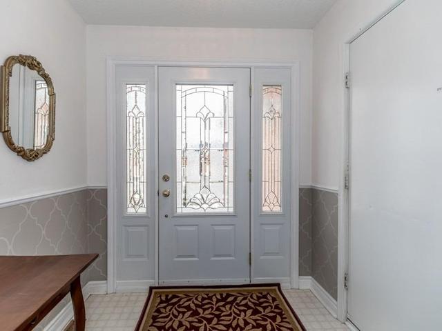 722 Leslie Valley Dr