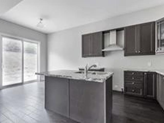 33 Cottonwood Hollow Crt