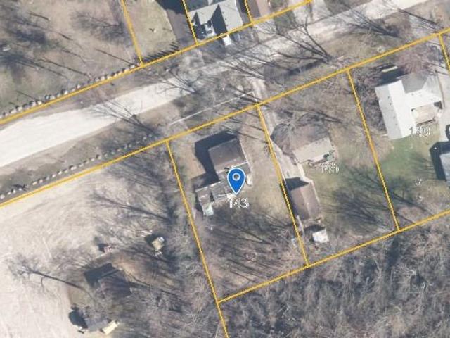 143 Holmes Point Rd
