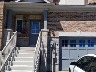 1228 Peelar Cres