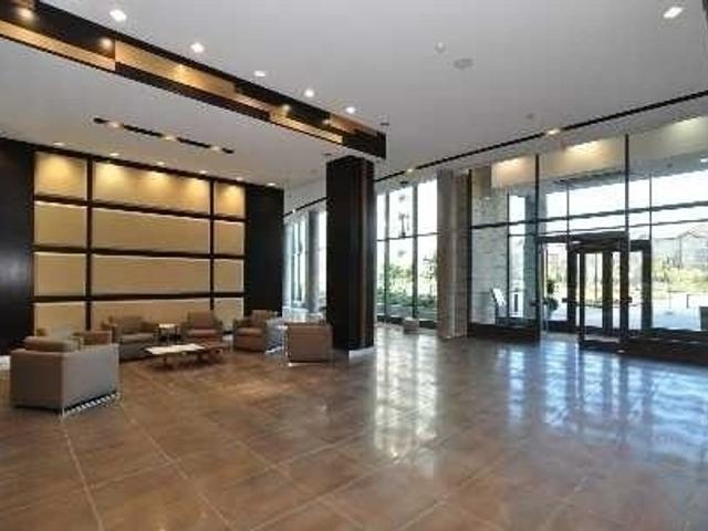 1203 - 233 South Park Rd