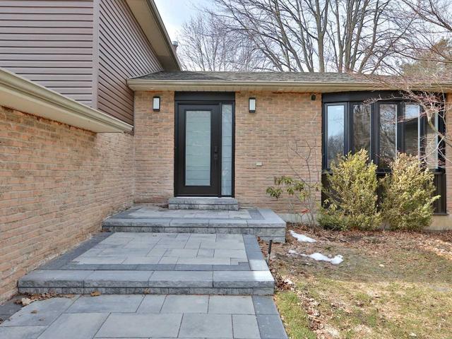 5 Avondale Cres