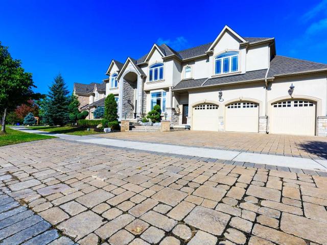 126 Angus Glen Blvd