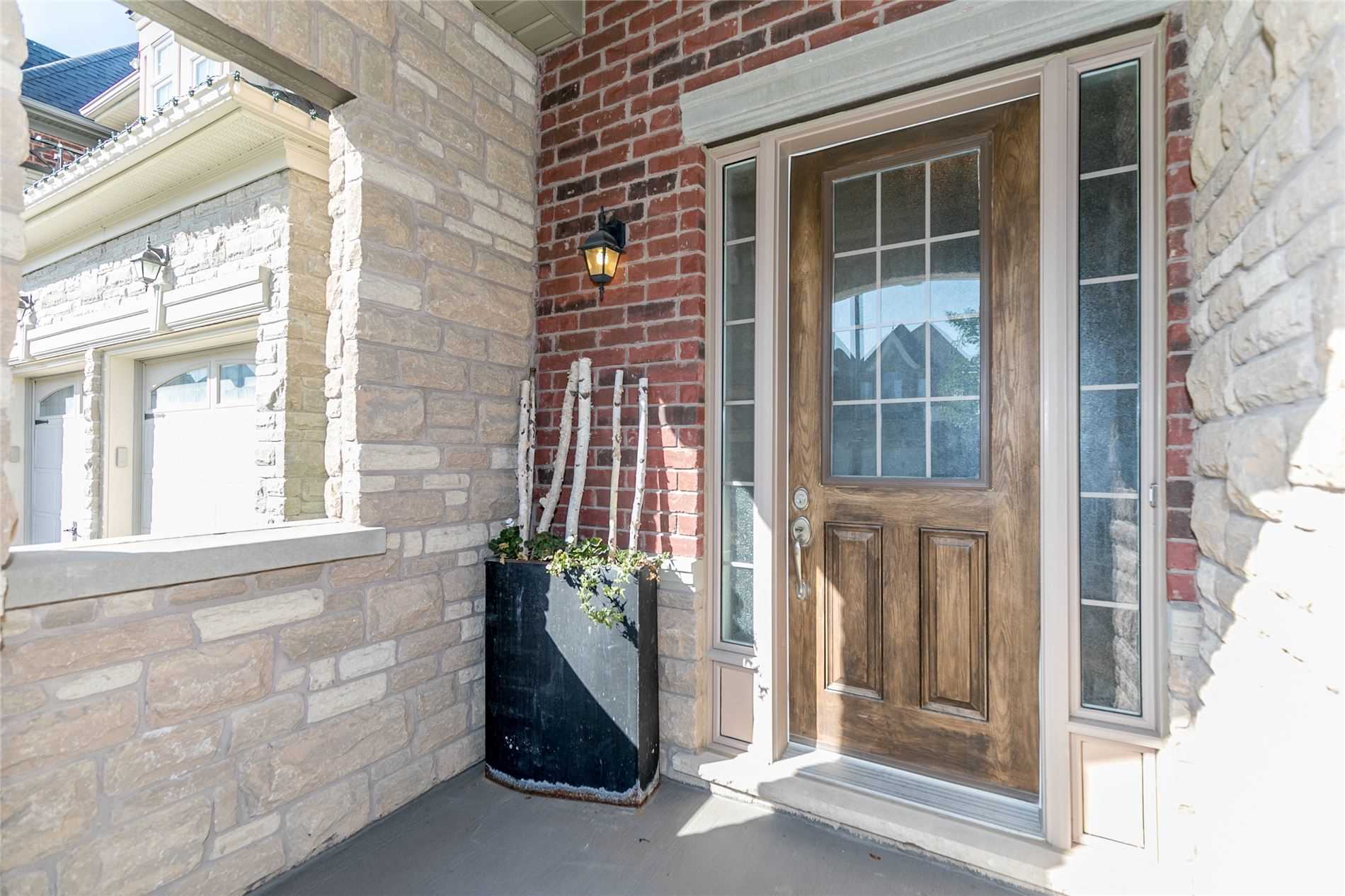 62 Alex Campbell Cres, King City Terminated, N4848751 Condos.ca