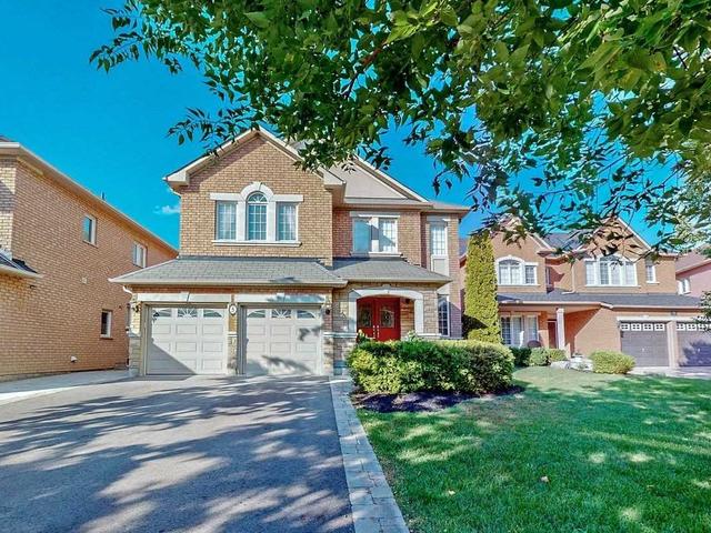 5 Lanor Crt