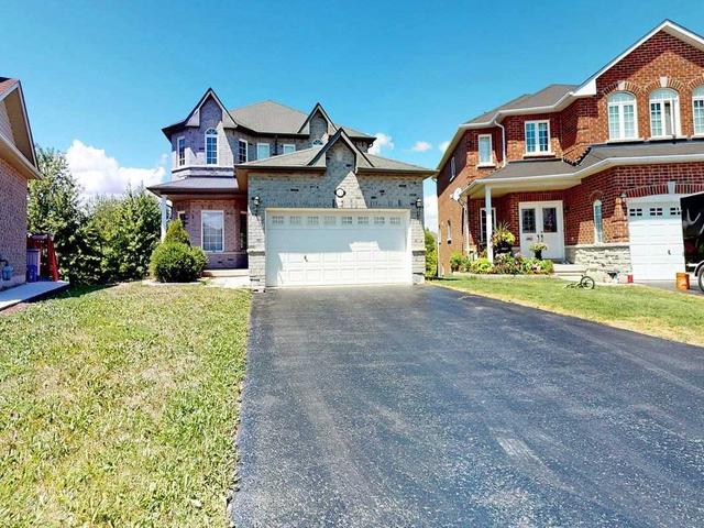 1232 Mary Lou -Main Floor St