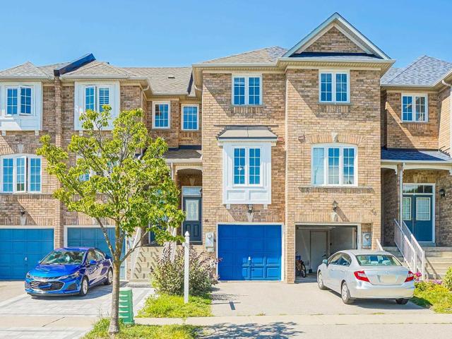 46 Coburg Cres