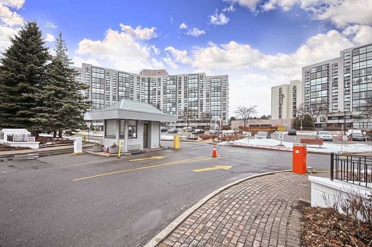 910 40 Harding Blvd, Richmond Hill Terminated, N4894216 Condos.ca