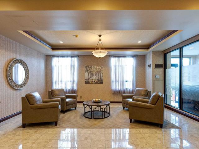 705 - 2 Raymerville Dr