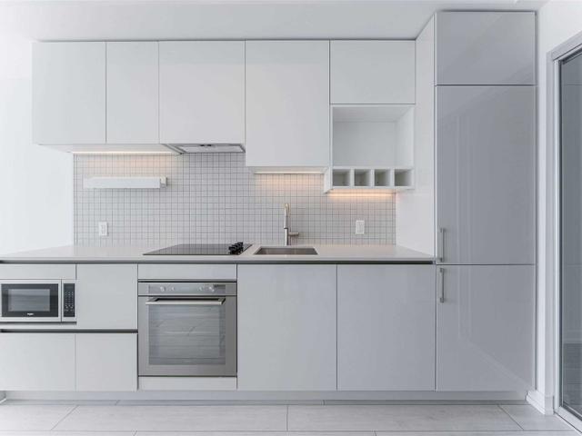 3205 - 898 Portage Pkwy