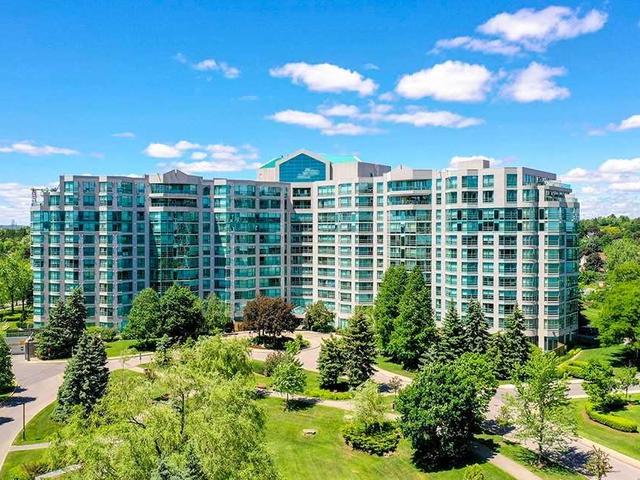 LPH14 - 7905 Bayview Ave