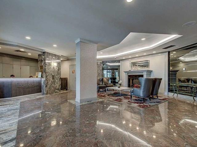 LPH14 - 7905 Bayview Ave