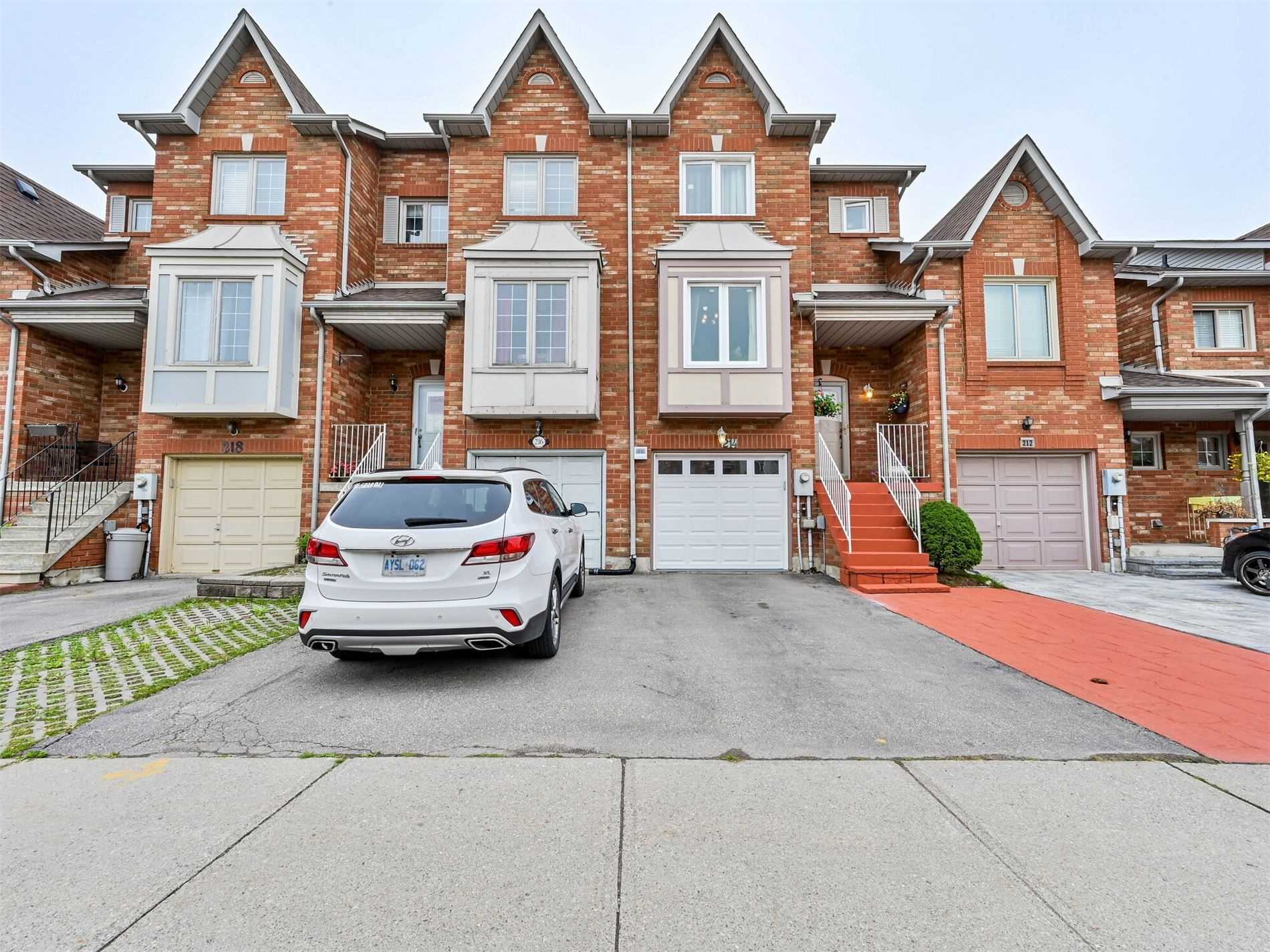 214 Kelso Cres, Maple Sold, N4906281 Condos.ca