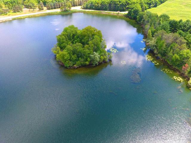 1 Island Lake Dr E