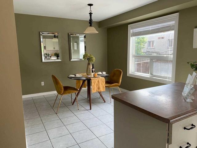121 Nahanni Dr