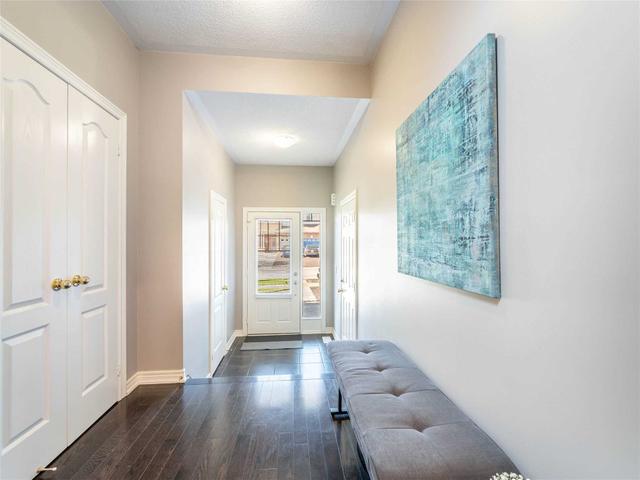 132 Courtland Cres