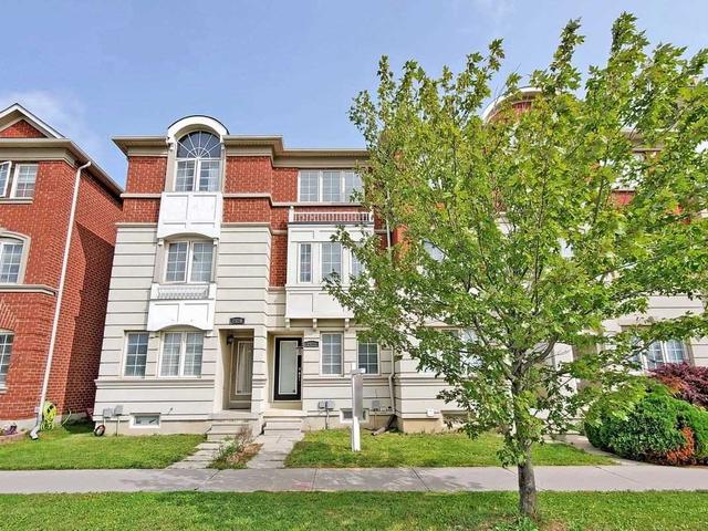 2522 Bur Oak Ave