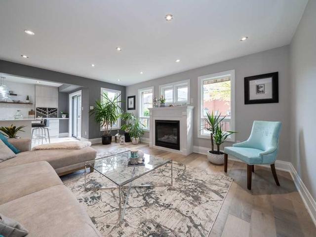 342 Clearmeadow Blvd