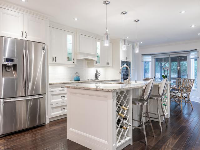 77 Gailcrest Circ