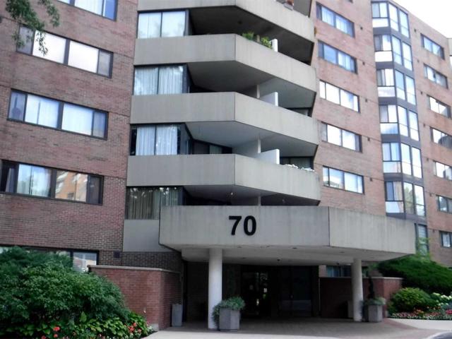804 - 70 Baif Blvd
