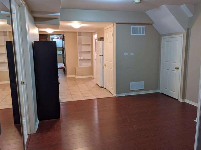 Basemnt - 66 Echo Ridge Cres