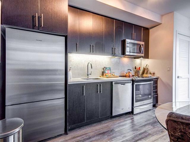 A 403 - 241 Sea Ray Ave