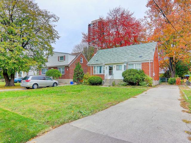 20 Highland Park Blvd