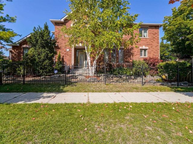 55 Claremont Lane