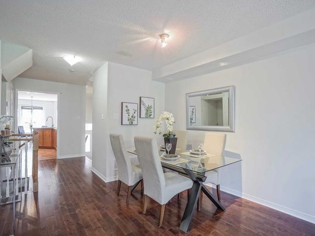 46 Coburg Cres