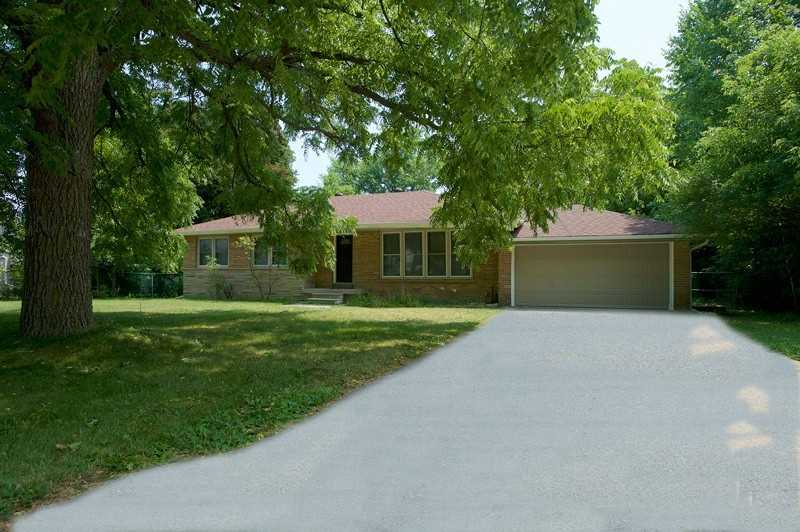 Bsmt 11 Uplands (Basement) Ave, Thornhill Unavailable, N4989780