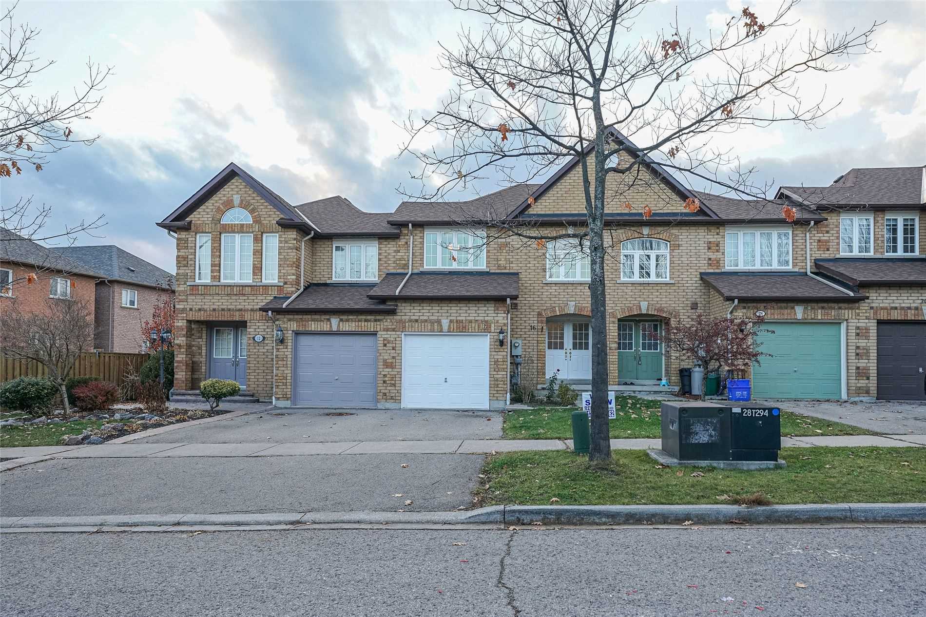 16 Bloomgate Cres, Richmond Hill Sold, N4991882 Condos.ca
